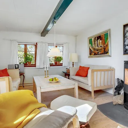 1 Bedroom Pet Friendly In