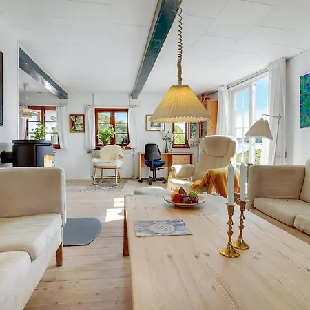 1 Bedroom Pet Friendly In Holiday home Svendborg