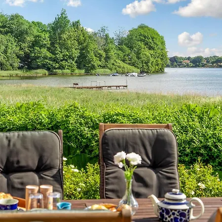 Holiday home 1 Bedroom Pet Friendly In