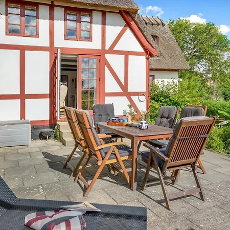 1 Bedroom Front In Ferienhaus