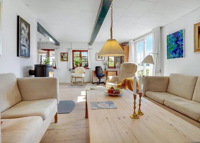 1 Bedroom Beach Front Home In Svendborg Nyaraló Svendborg